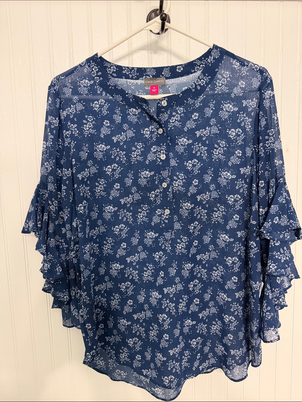 Vince Camuto Blue Floral Chiffon Top Ruffle Tiered Sleeve Cottagecore Boho EUC